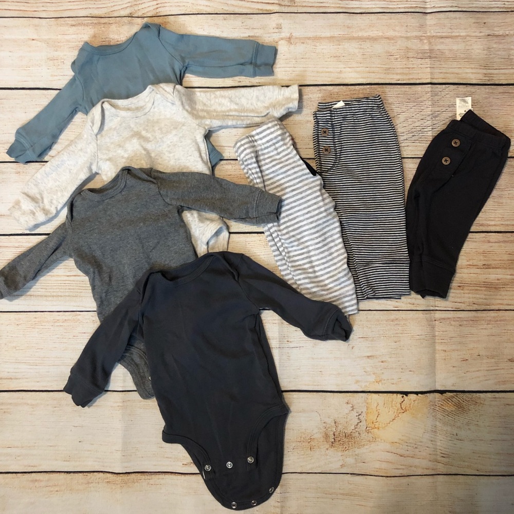 12 piece Carters Baby Boy Bundle Sz 3 Months